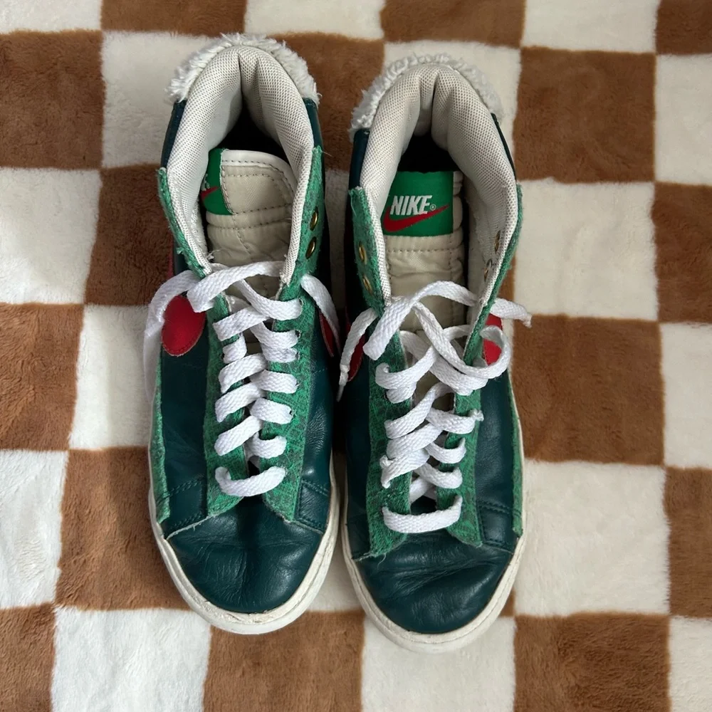 Nike Blazer Mid ‘77 Vintage Christmas Sweater Elf Holiday Sneakers Kids 5Y